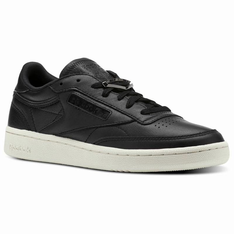 Tenisi Reebok Club C 85 Hardware Dama Negrii/Albi Romania SR8080WJ